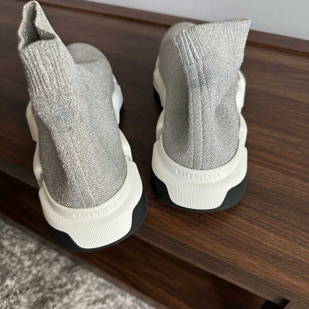 Balencienga shoe wore it once.. - Picture 11 of 12